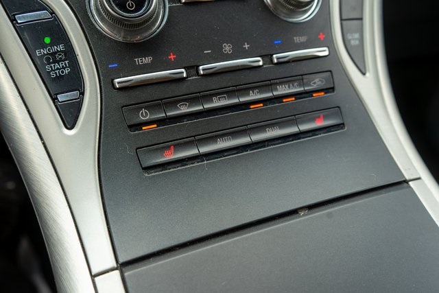 2018 Lincoln MKX Premiere photo 20