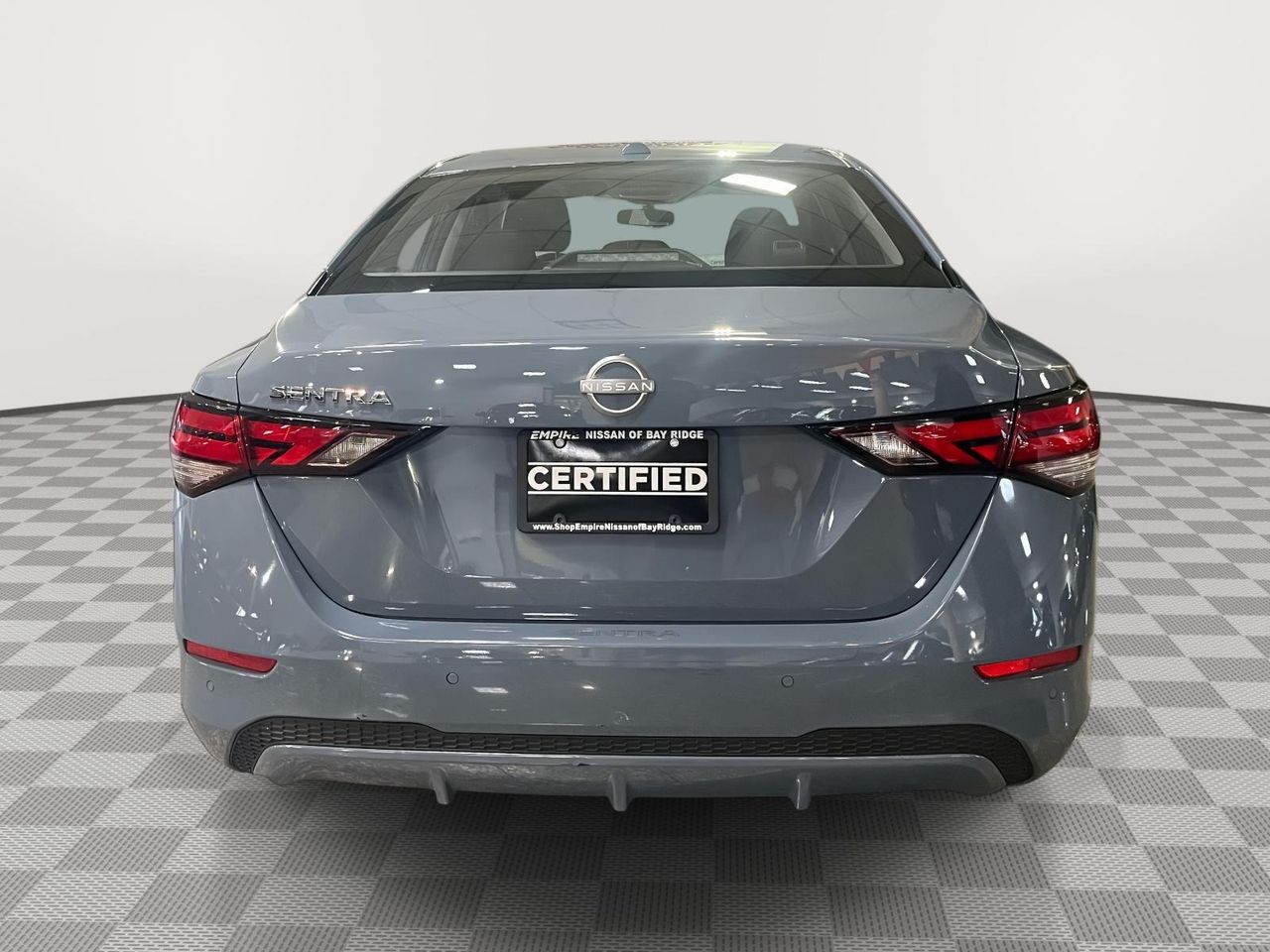 2025 Nissan Sentra SV photo 4