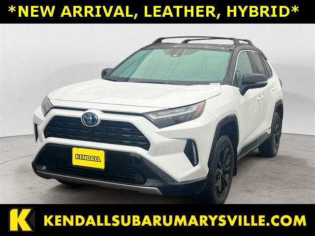 2024 Toyota RAV4 XSE's photo