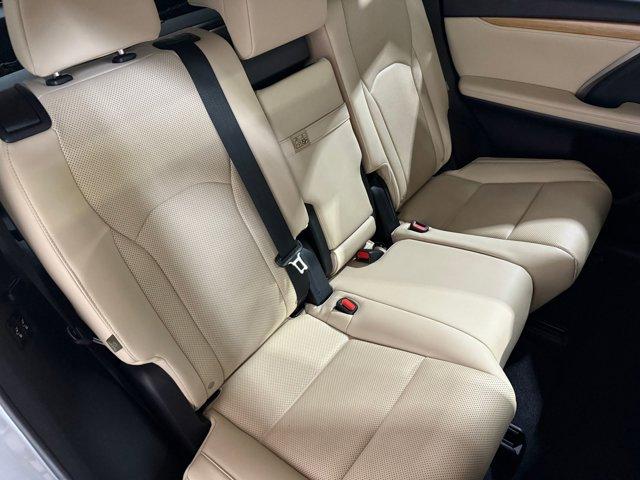 2022 Lexus RX 350L photo 39