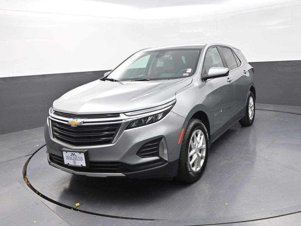2023 Chevrolet Equinox LT photo 3