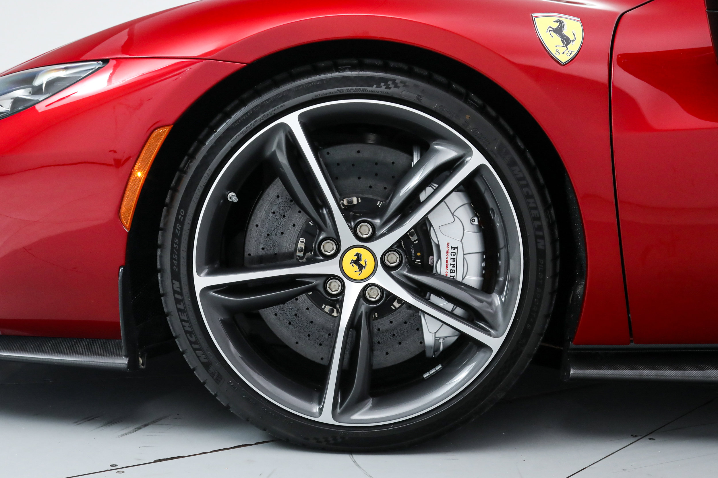 2024 Ferrari 296 GTS photo 39