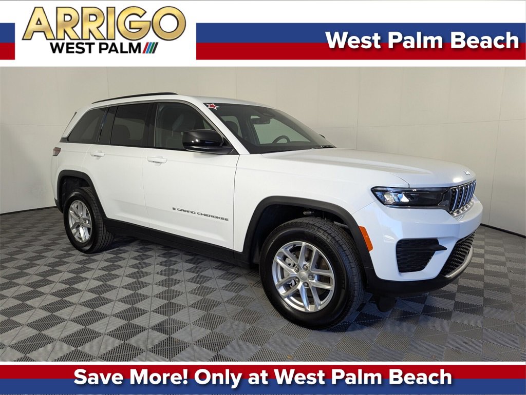 2025 Jeep Grand Cherokee Laredo's photo