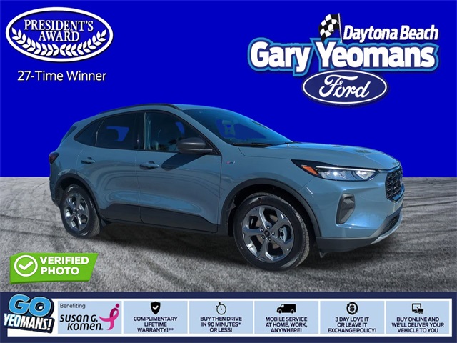 2026 Ford Escape SEL's photo