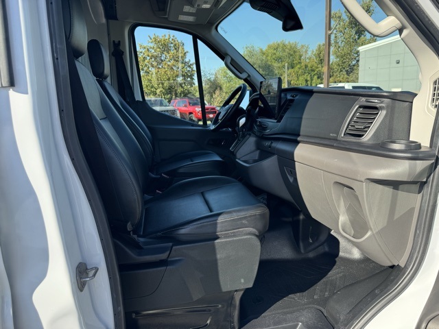 2024 Ford Transit photo 2