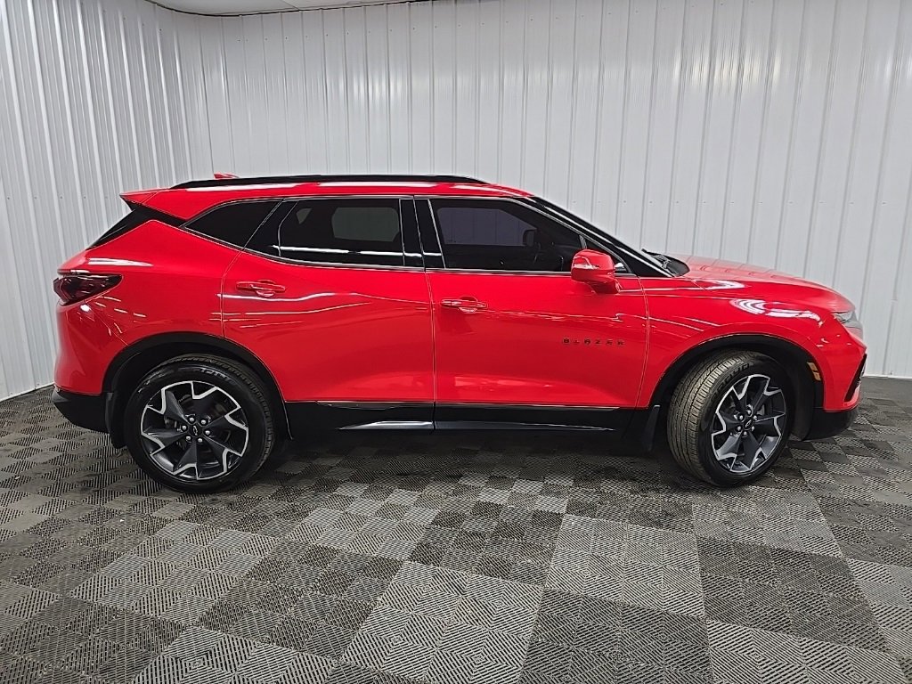 2020 Chevrolet Blazer RS photo 2
