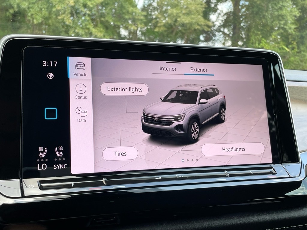 2024 Volkswagen Atlas SE photo 16