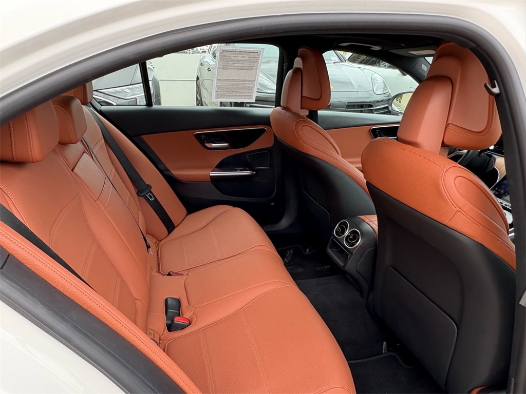 2023 Mercedes Benz C 300 photo 7