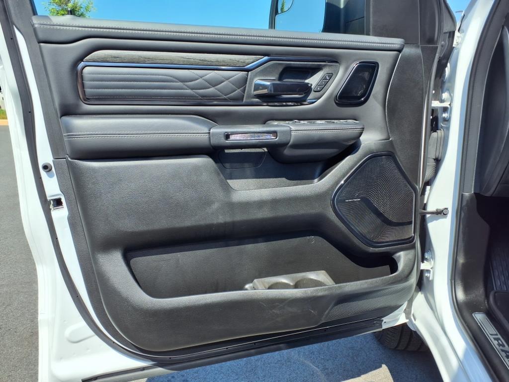 2025 Ram 1500 Limited photo 3