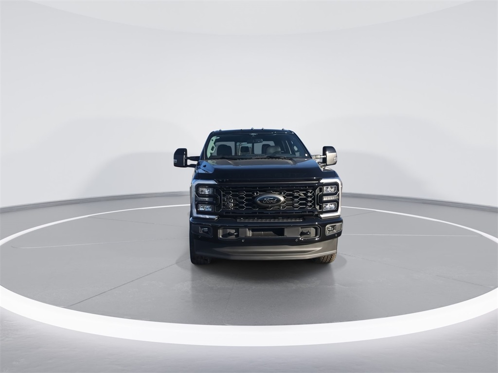 2025 Ford F-250 Lariat photo 3