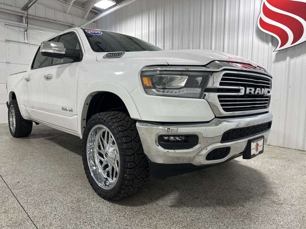 2022 Ram 1500 Laramie photo 3