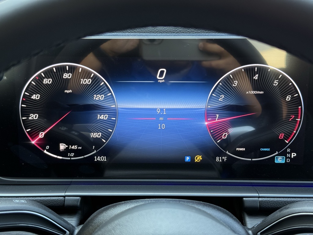 2025 Mercedes Benz GLE 580 4MATIC photo 4