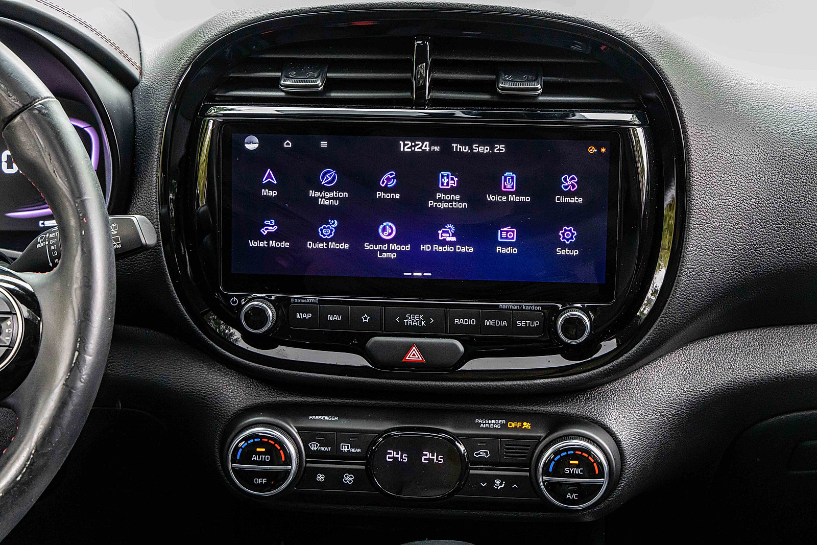 2023 Kia Soul GT-Line photo 12