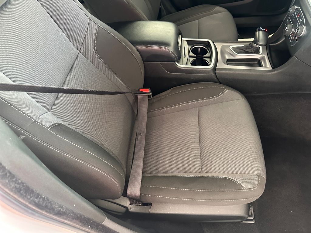 2022 Dodge Charger SXT photo 14