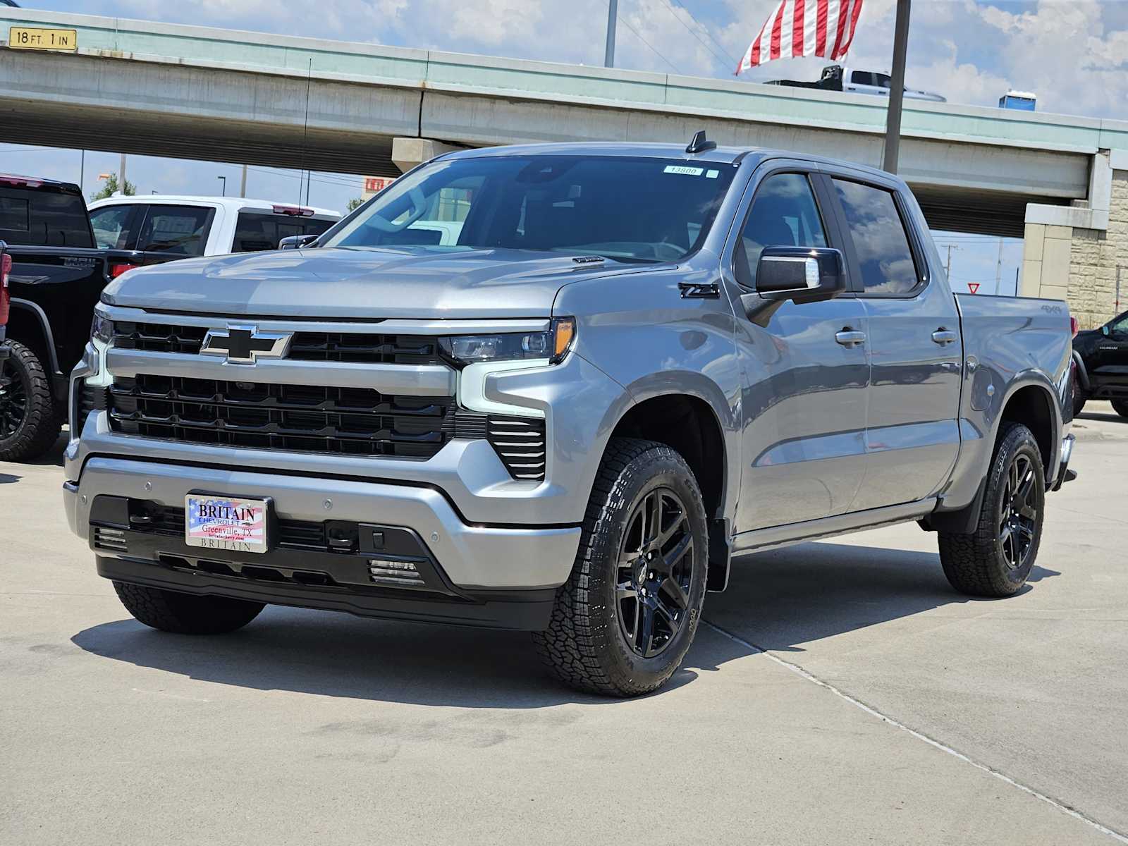 2026 Chevrolet Silverado 1500 RST photo 2