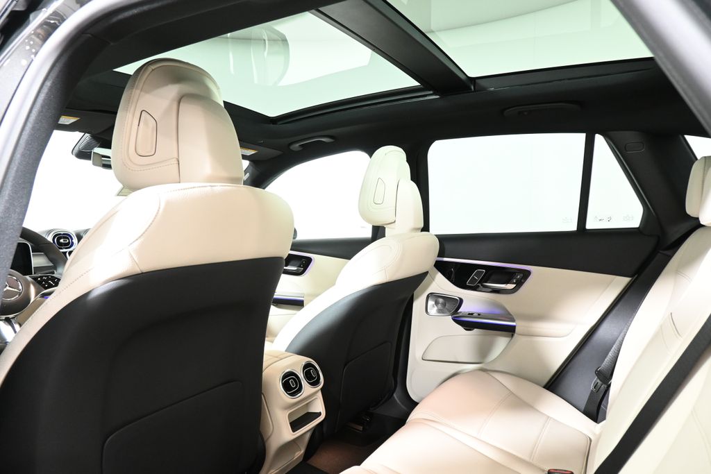 2025 Mercedes Benz GLC 300 4MATIC photo 24