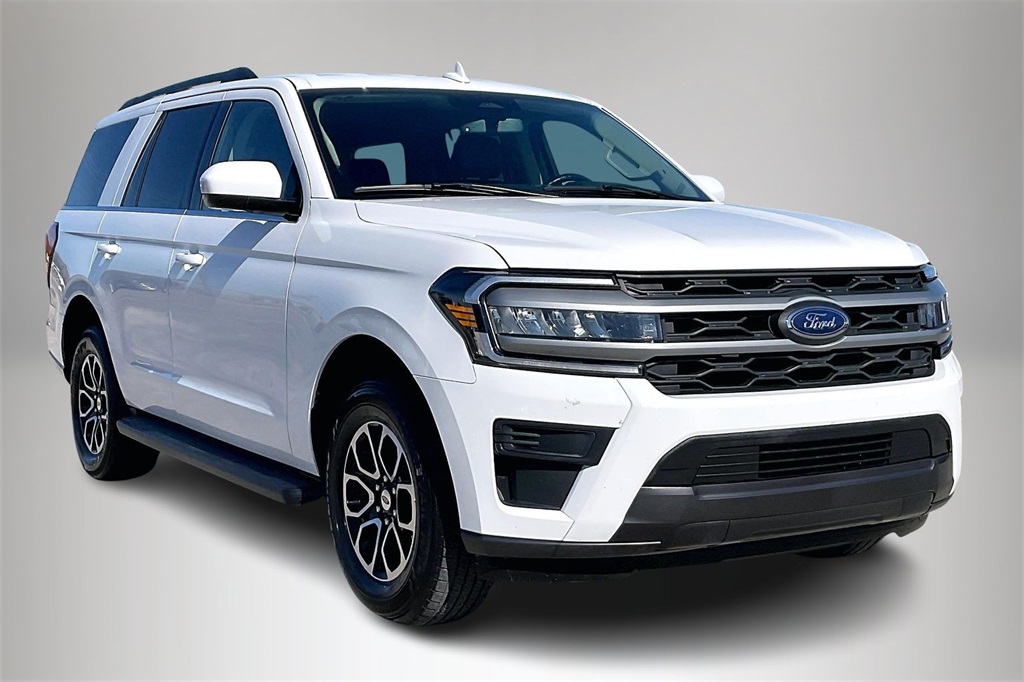2024 Ford Expedition XLT's photo
