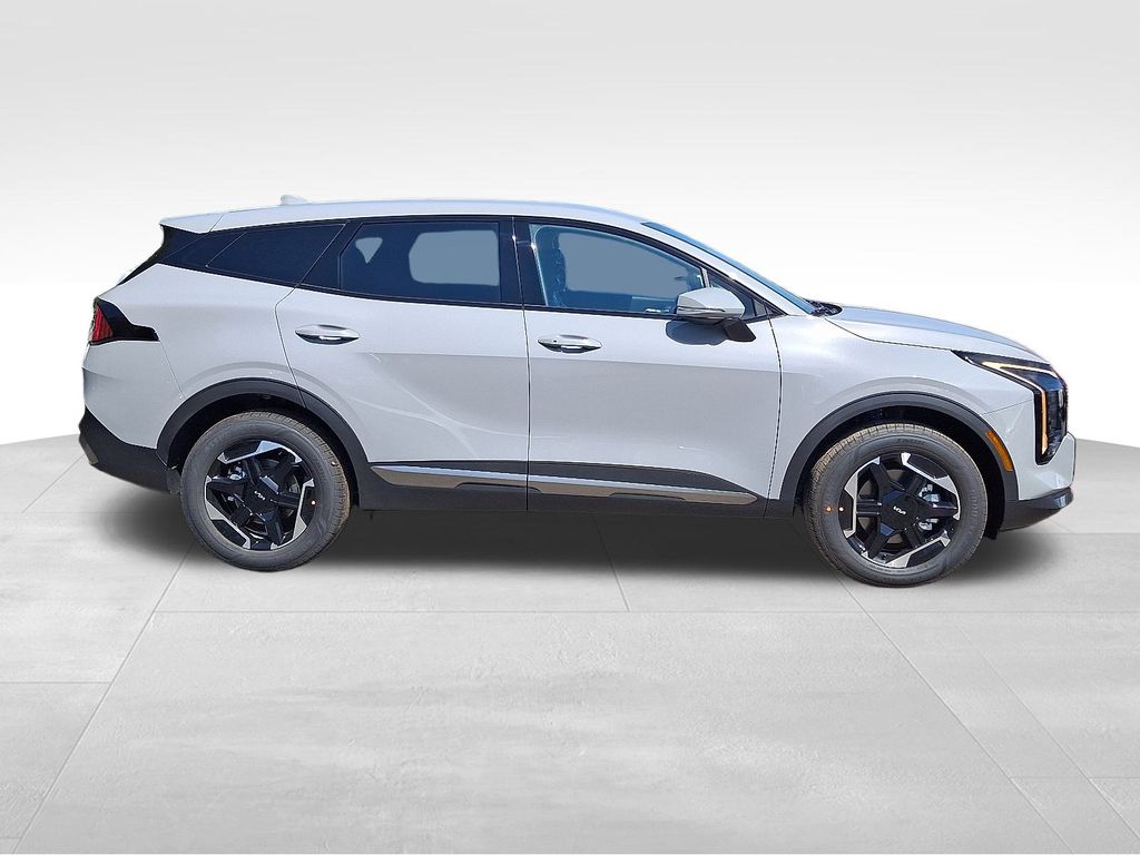 2026 Kia Sportage Hybrid photo 5
