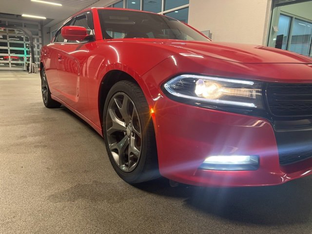 2015 Dodge Charger SXT's photo