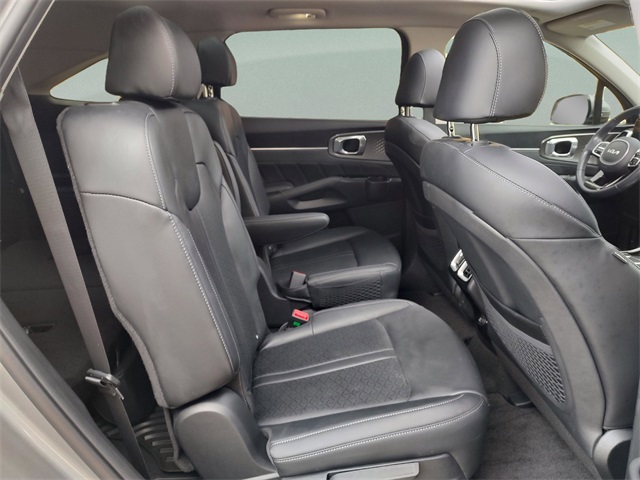 2022 Kia Sorento Plug-In Hybrid SX photo 29