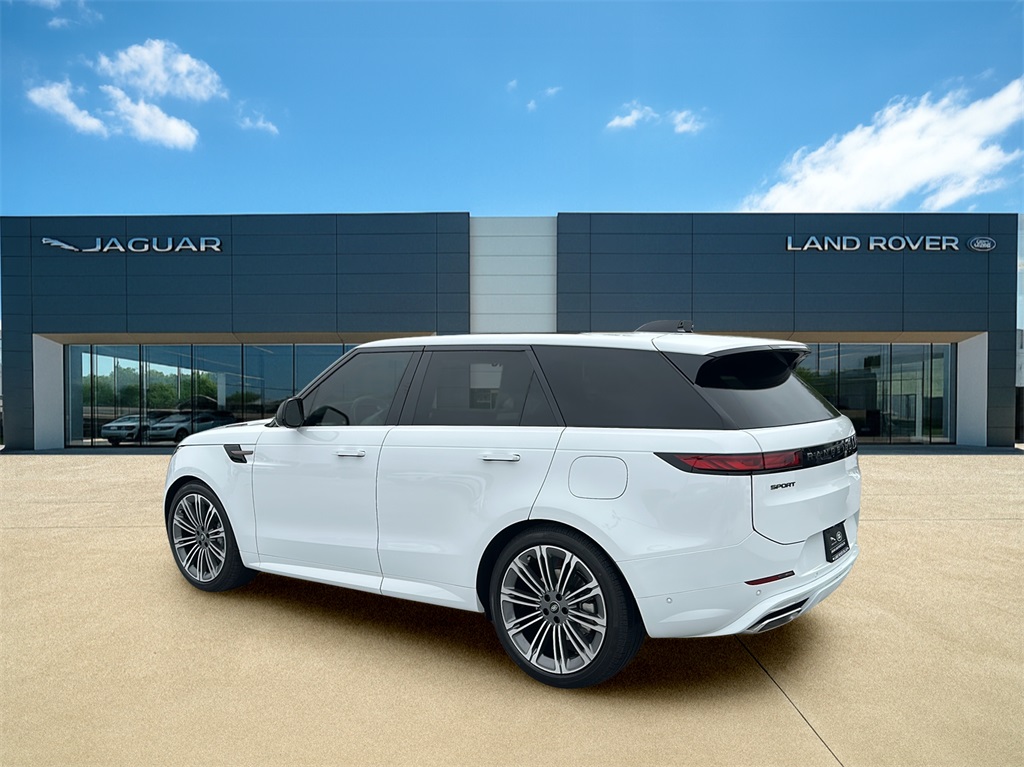 2025 Land Rover Range Rover Sport SE photo 2