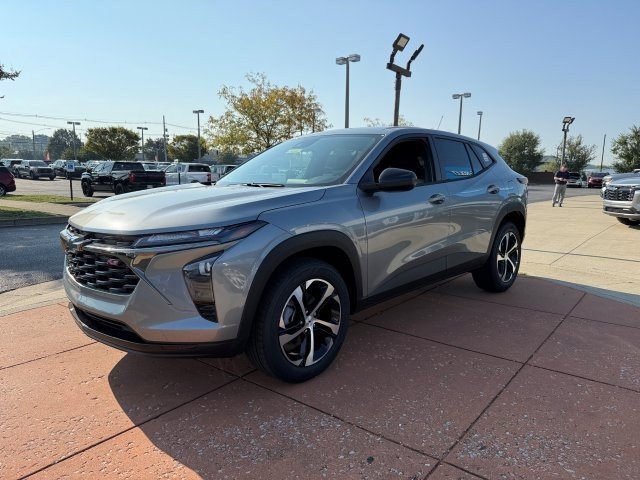 2026 Chevrolet Trax photo 2