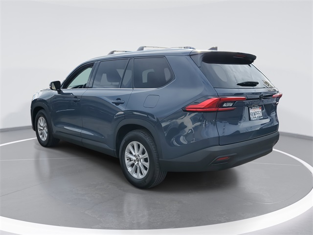 2024 Toyota Grand Highlander XLE photo 3
