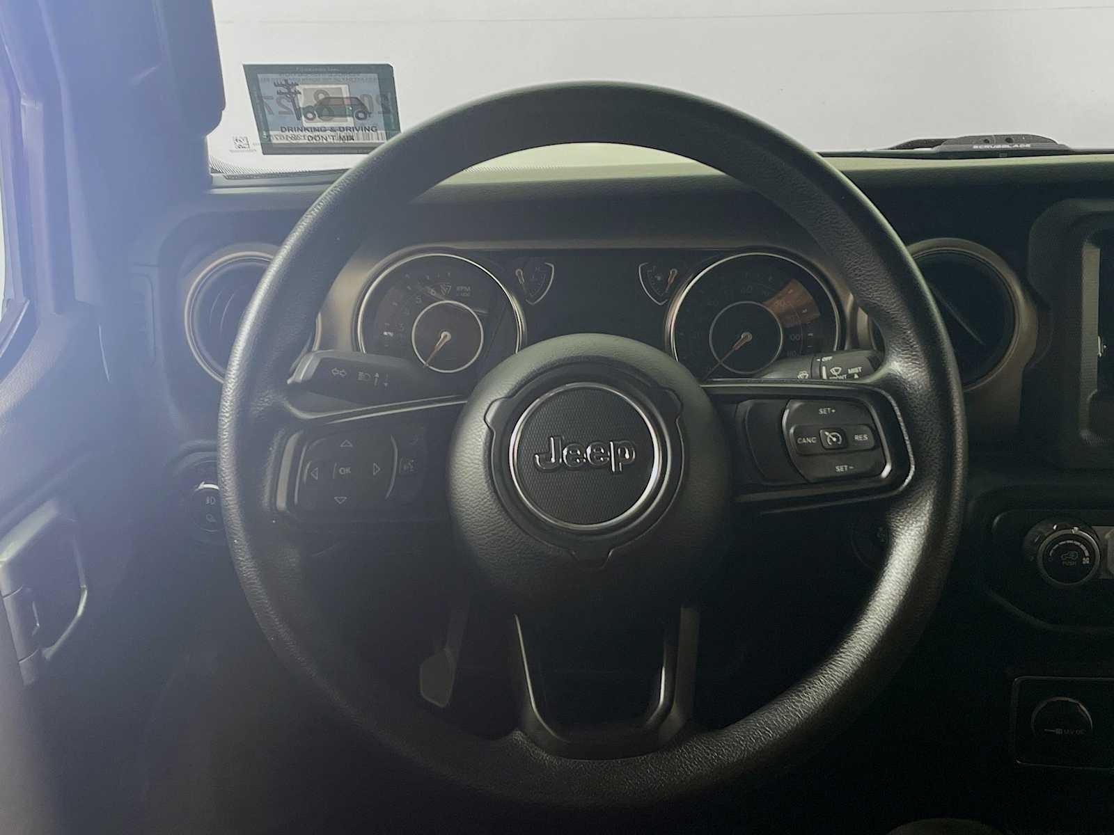 2020 Jeep Gladiator Sport photo 7
