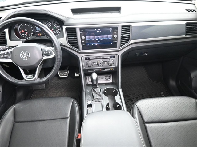 2021 Volkswagen Atlas V6 SE Technology R-Line photo 12