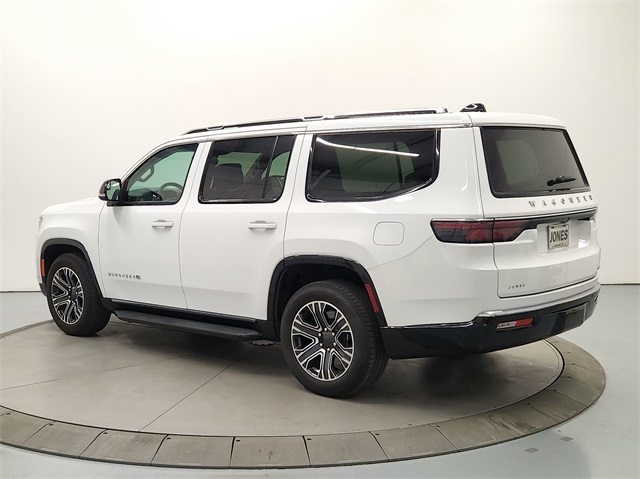 2024 Jeep Wagoneer Series II photo 3