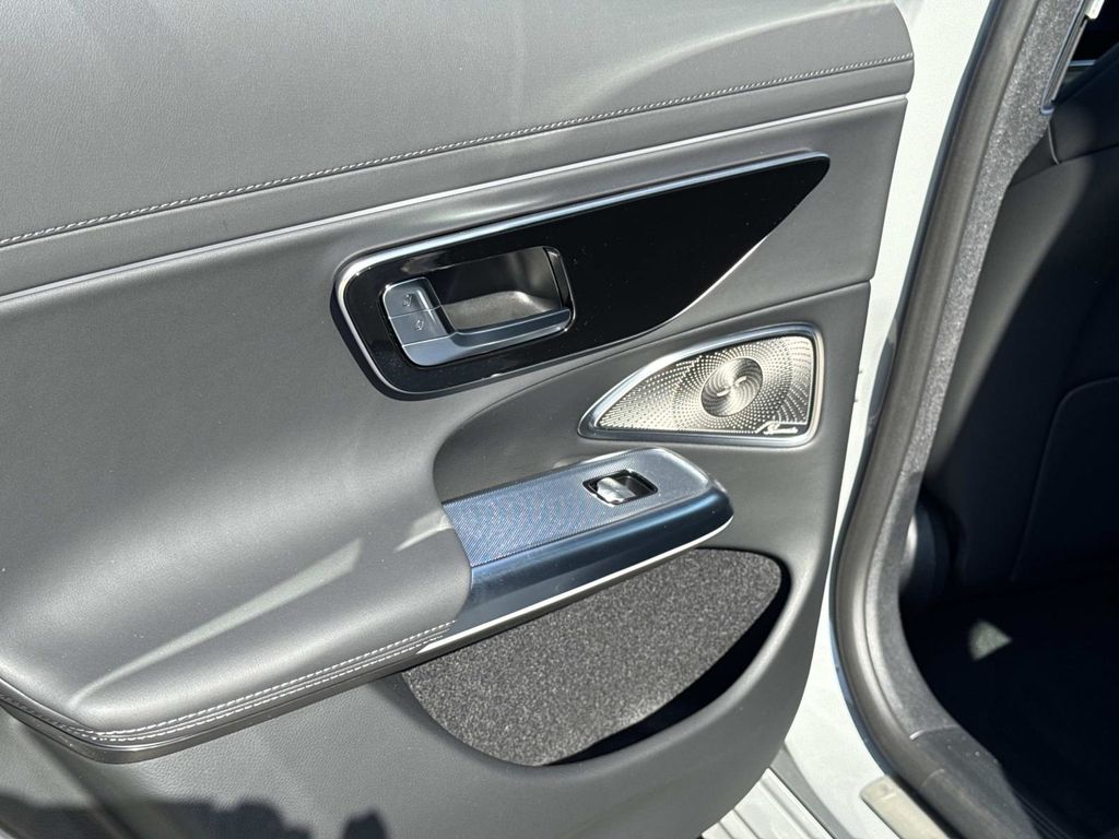 2026 Mercedes Benz E 53 AMG 4MATIC photo 9