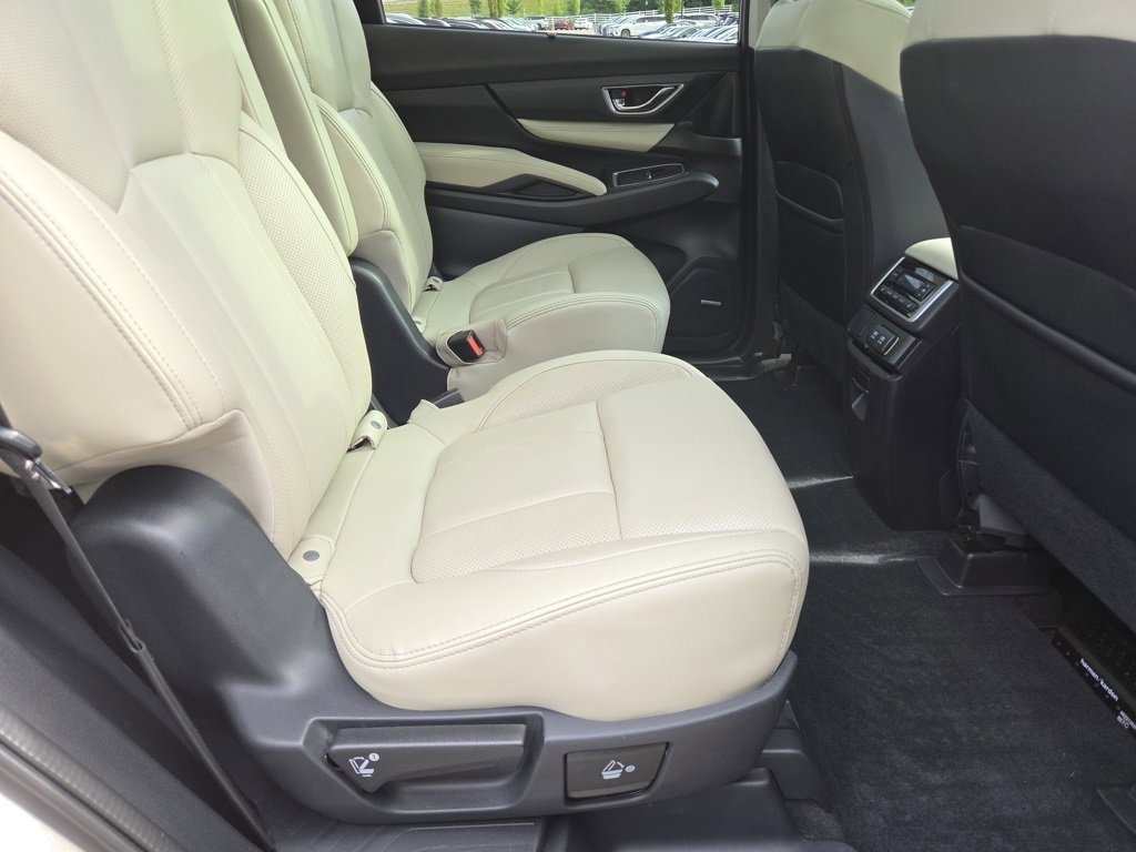 2020 Subaru Ascent Limited photo 5
