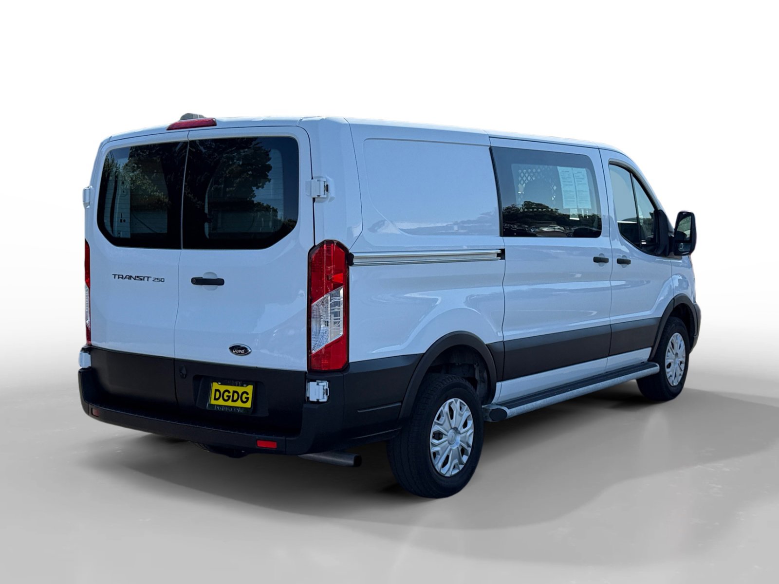 2024 Ford Transit photo 3