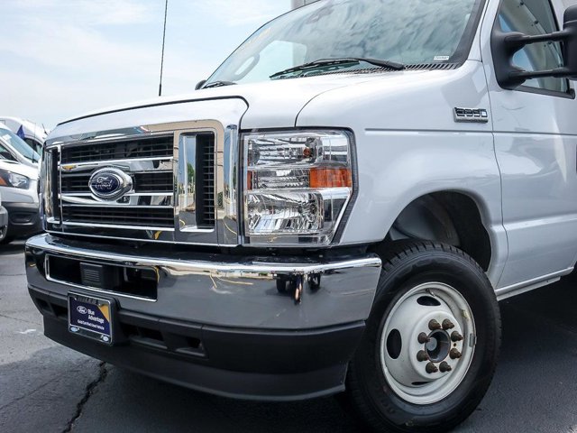2024 FORD E-350 - Image 29