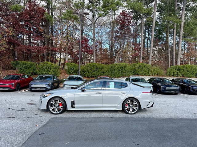 2019 Kia Stinger GT2 photo 2