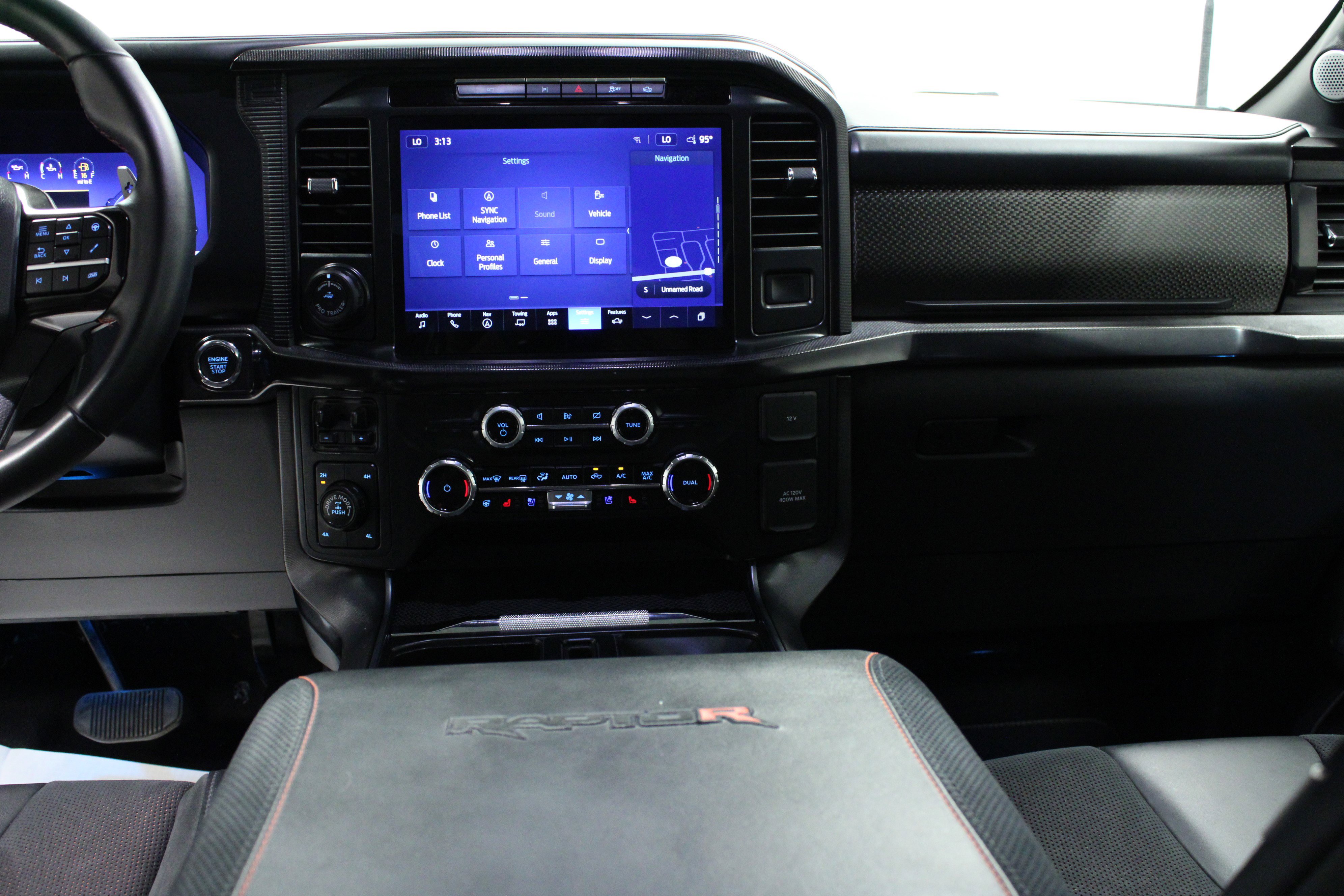 2024 Ford F-150 Raptor photo 16