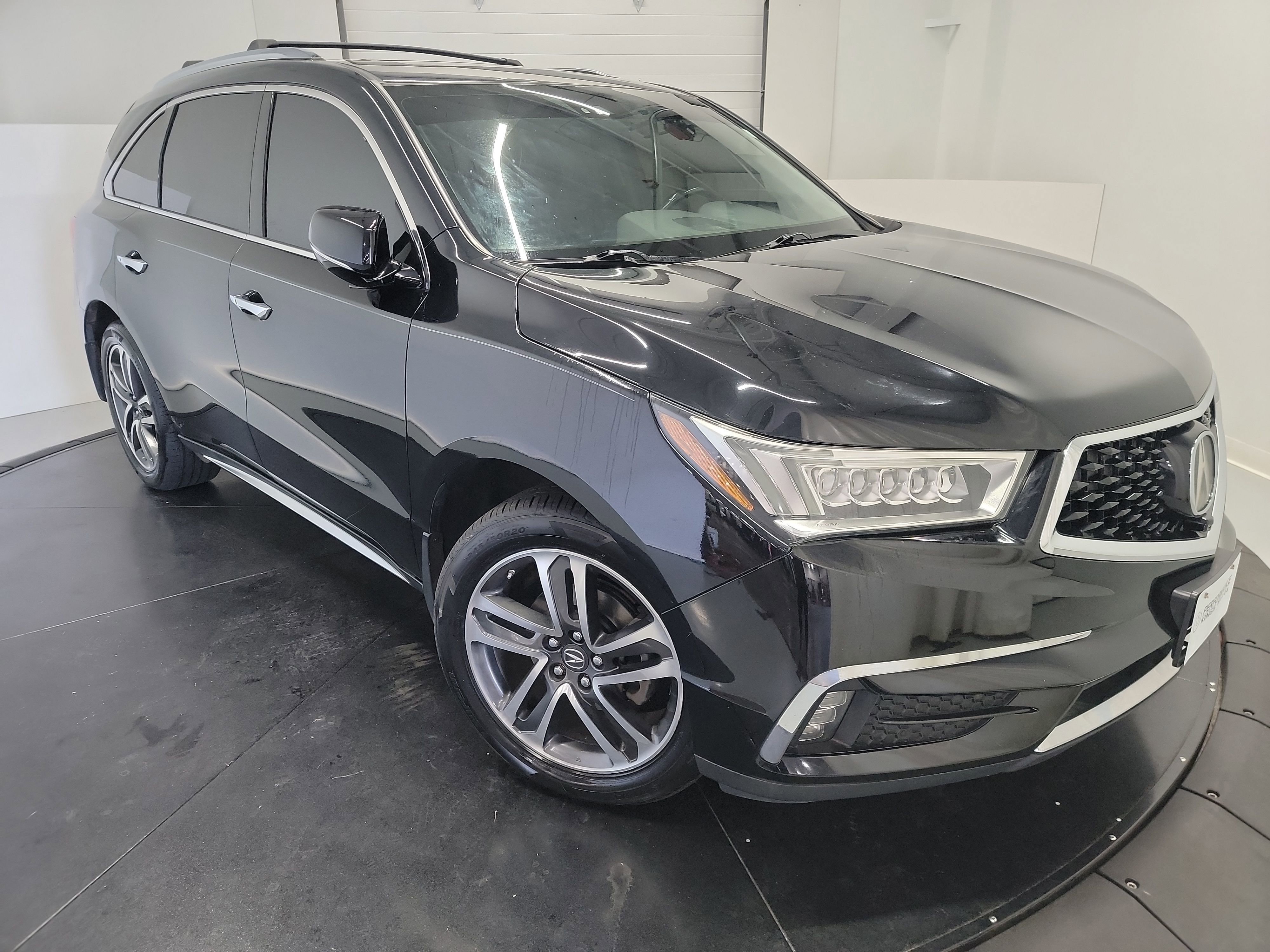 2017 Acura MDX Advance Package's photo
