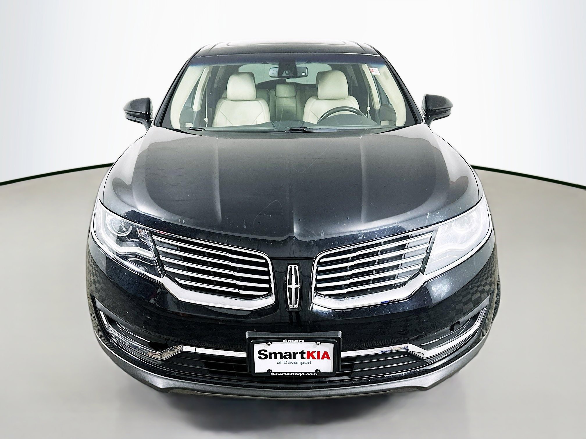 2016 Lincoln MKX Reserve photo 2