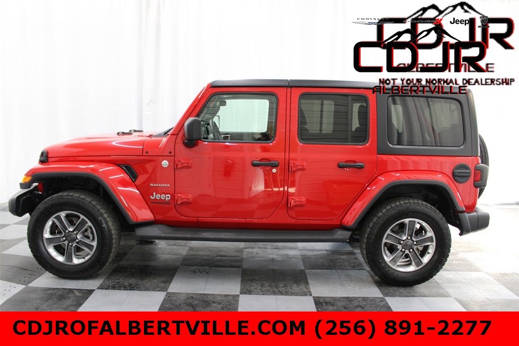 2020 Jeep Wrangler Unlimited Sahara photo 4