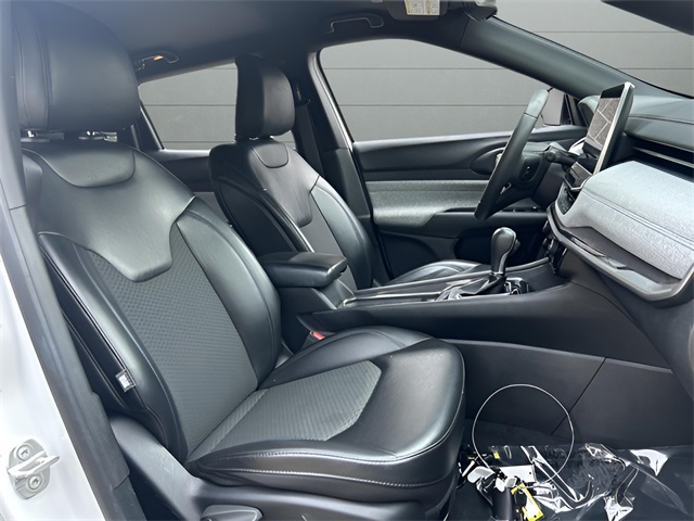 2023 Jeep Compass Latitude photo 28