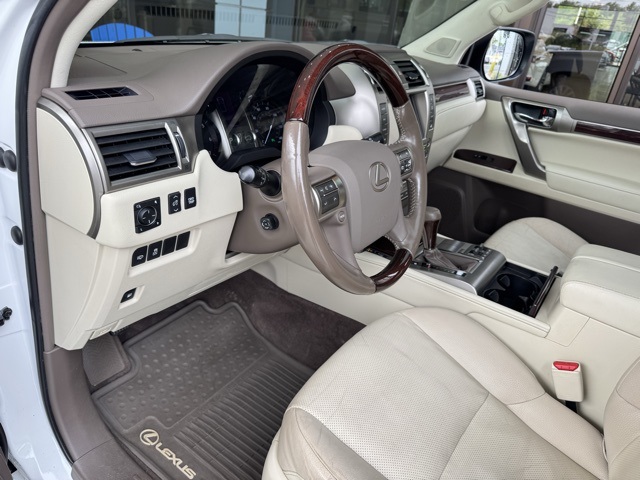 2018 Lexus GX 460 photo 13