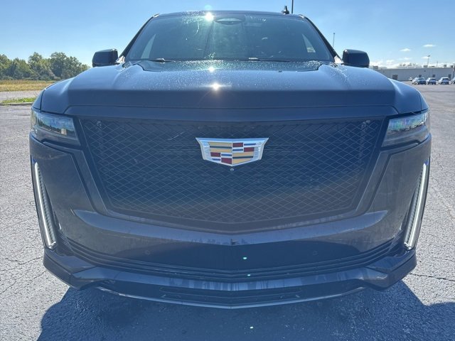2021 Cadillac Escalade ESV Sport photo 2