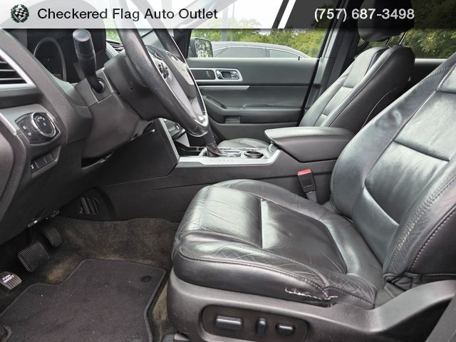 2015 Ford Explorer XLT photo 5