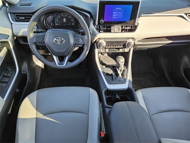 2023 Toyota RAV4 XLE Premium photo 8