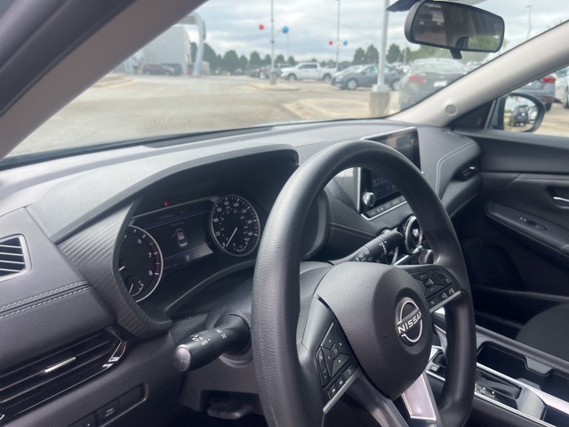 2024 Nissan Sentra SV photo 11