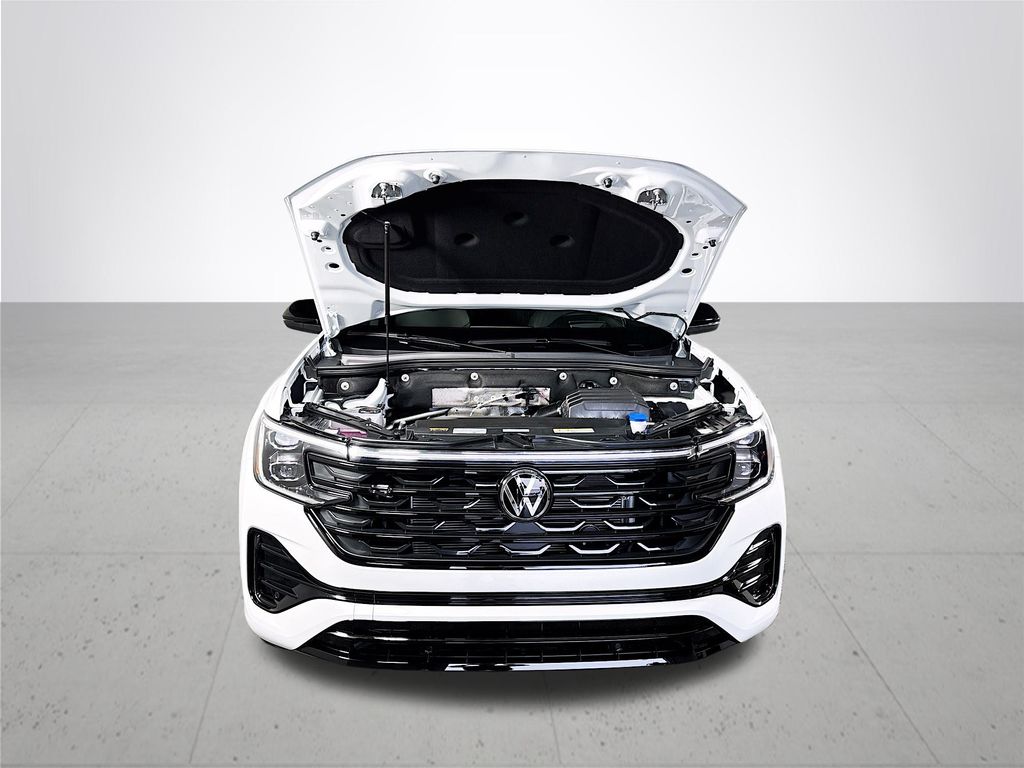 2025 Volkswagen Atlas Cross Sport SEL R-Line photo 23