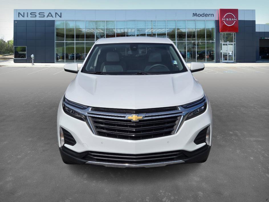 2022 Chevrolet Equinox LT photo 2