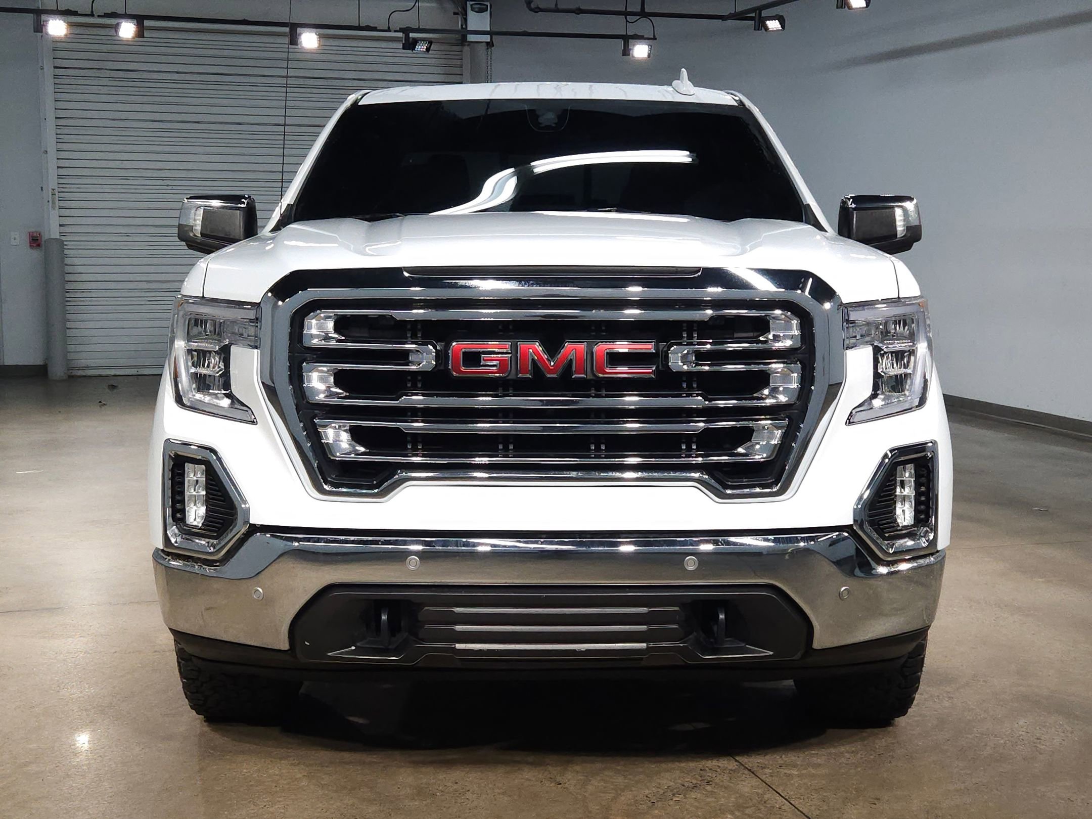Used 2022 GMC Sierra 1500 Limited SLT with VIN 3GTU9DEL9NG131318 for sale in Little Rock