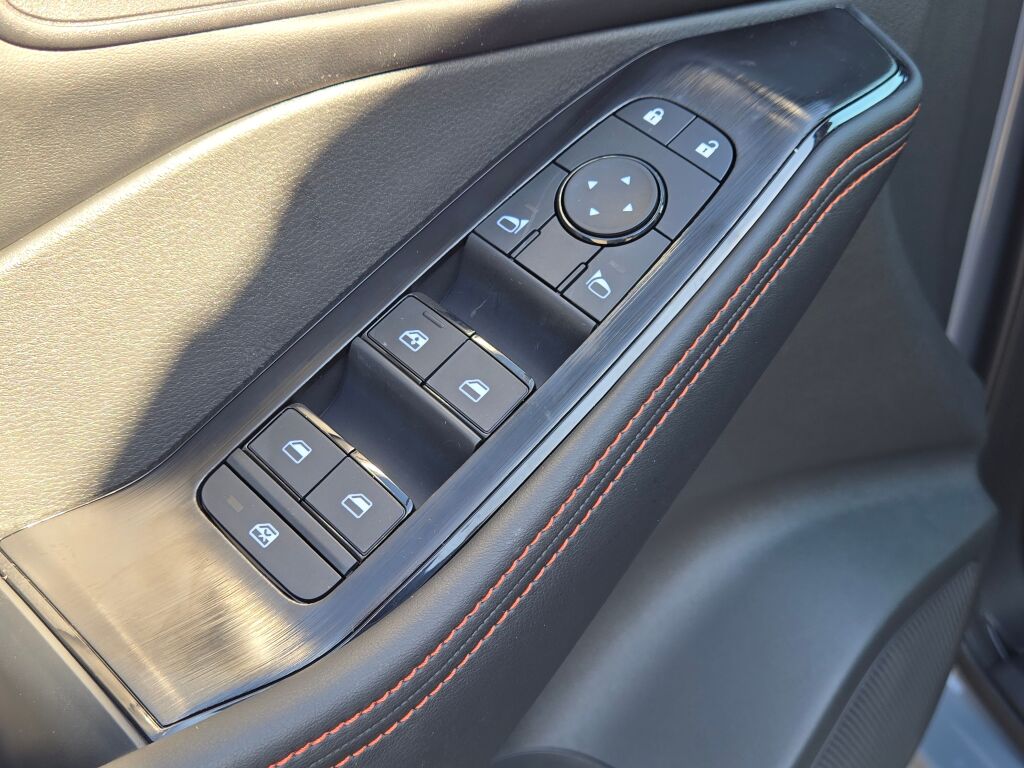 2026 Nissan Rogue SV photo 21