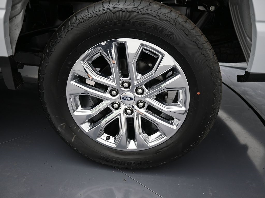 2025 Ford F-150 Lariat photo 37